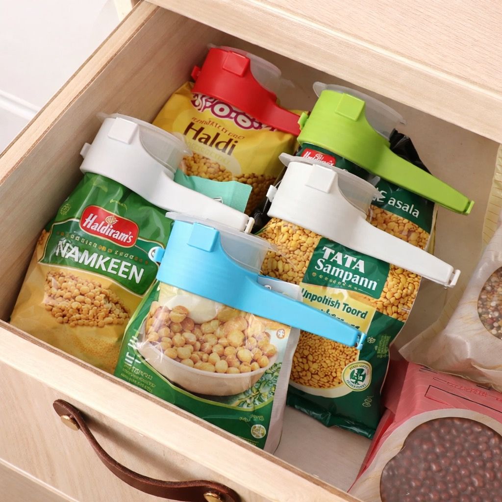 PourSeal™ Seal + Pour Packet Clips