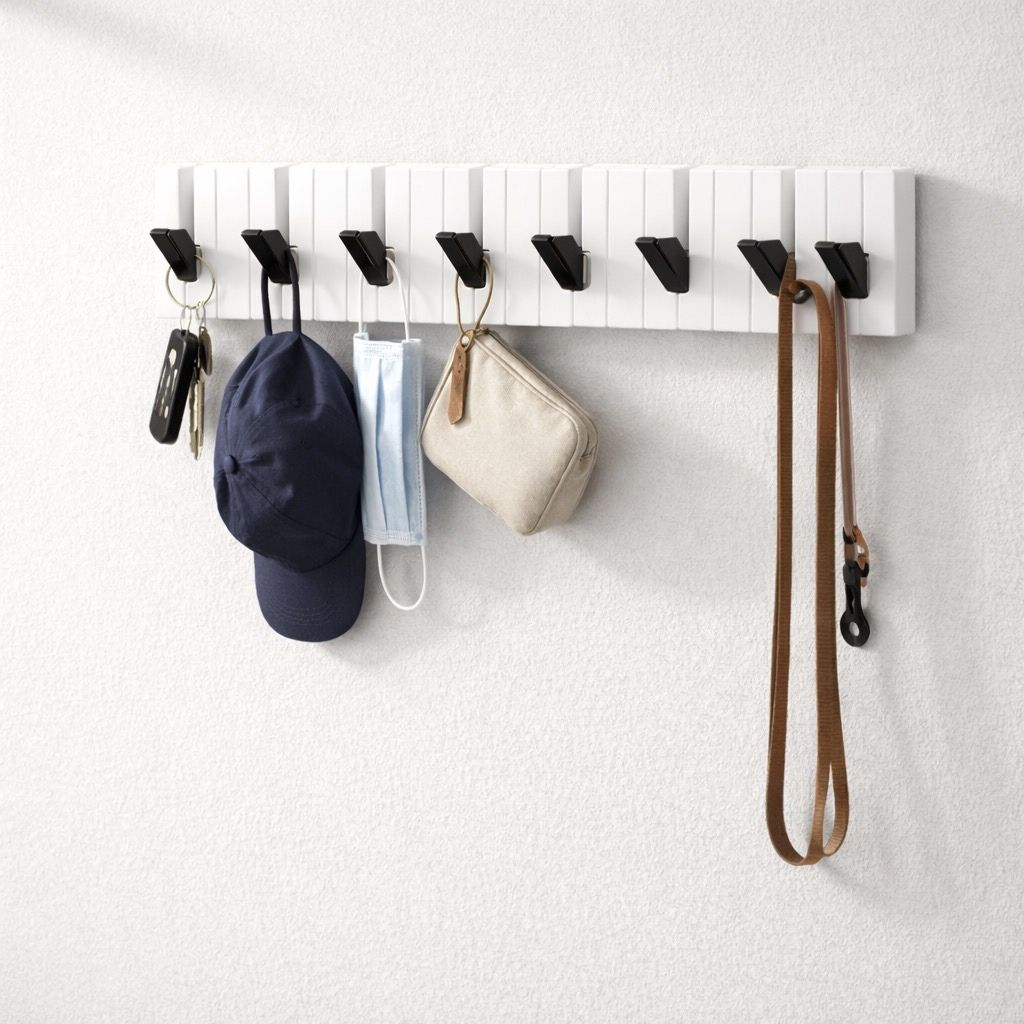 FlipKeys™ Piano-Key Wall Hook